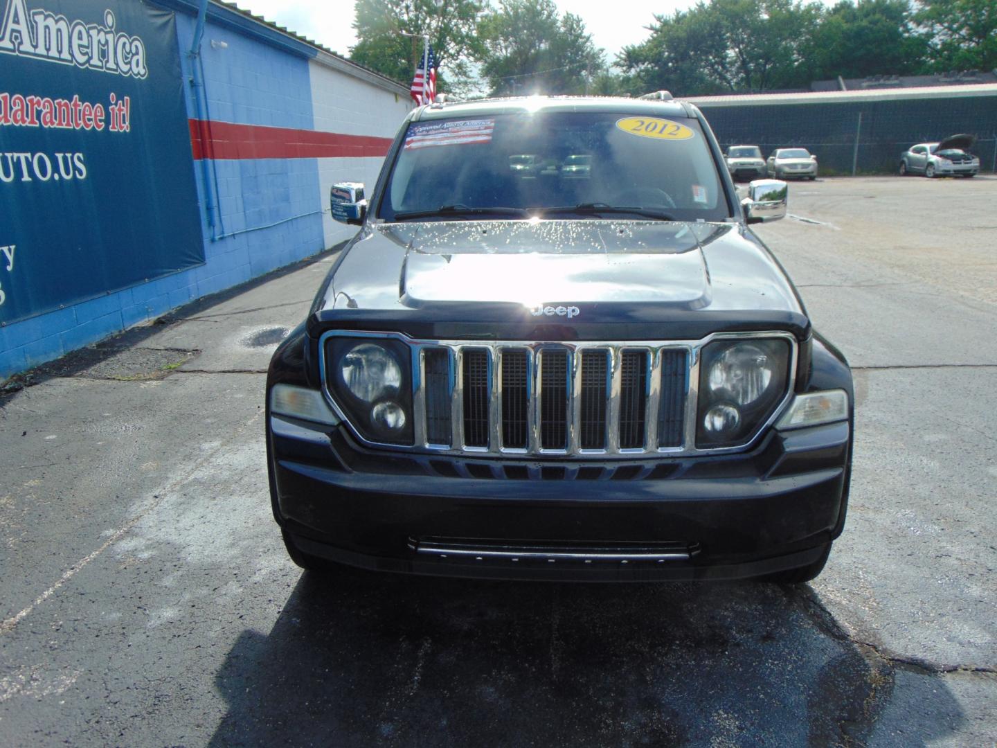 2012 Black Jeep Liberty (1C4PJMFK2CW) , located at 2105 Dixie Hwy, Louisville, KY, 40210, (502) 772-3333, 38.220932, -85.795441 - Photo#2